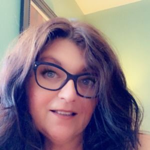 Meet your Posher, Bonnie